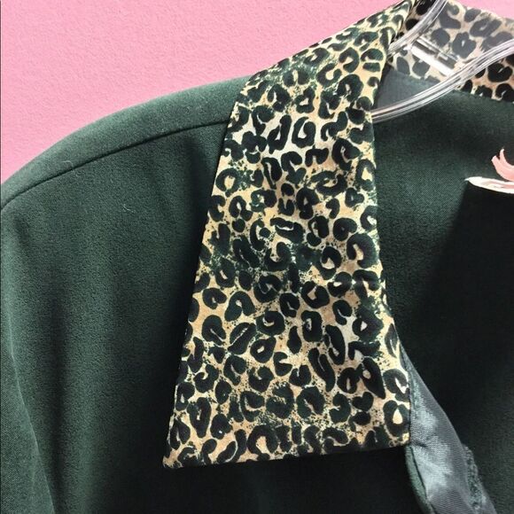EUC Vintage Miss Dorby Green Cheetah Blazer - Picture 2 of 8